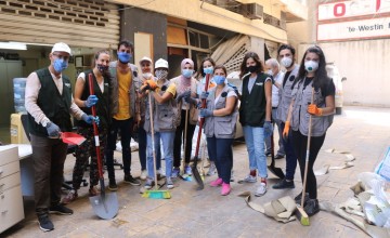 Members of Concern Lebanon volunteering with clean-up efforts in Beirut. Photo: Concern Worldwide.