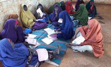 Self Help Group Facilitator of Danwadaag programme attending weekly meeting at Mahad alle IDP Hanano zone, December 2020. Photo: Abdullahi Abdulle / Concern Worldwide.