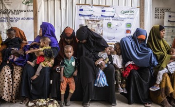Women and babies in the Obosibo Halane Health Centre in Mogadishu, supported by Concern Worldwide. Photo: Ed Ram/Concern Worldwide