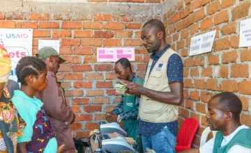 Cash being distributed in North Kivu
