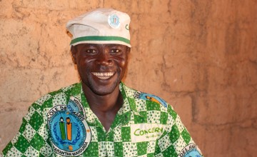 Assoumane Tssiako from Tahoua, Niger is a proud member of the Ecole des Maris. Photo: Jennifer Nolan/Concern Worldwide.