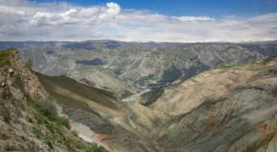 Beautiful but deadly. The mountains and valleys of Yawan district. Photo: Kieran McConville / Concern Worldwide.