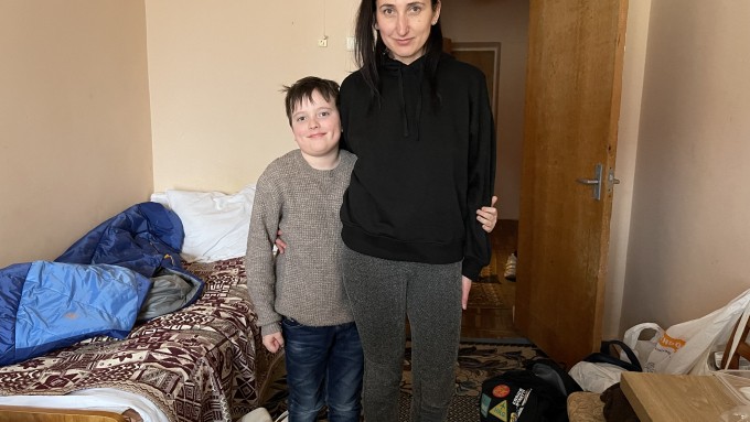Natalia and her son. Photo: People in Need.